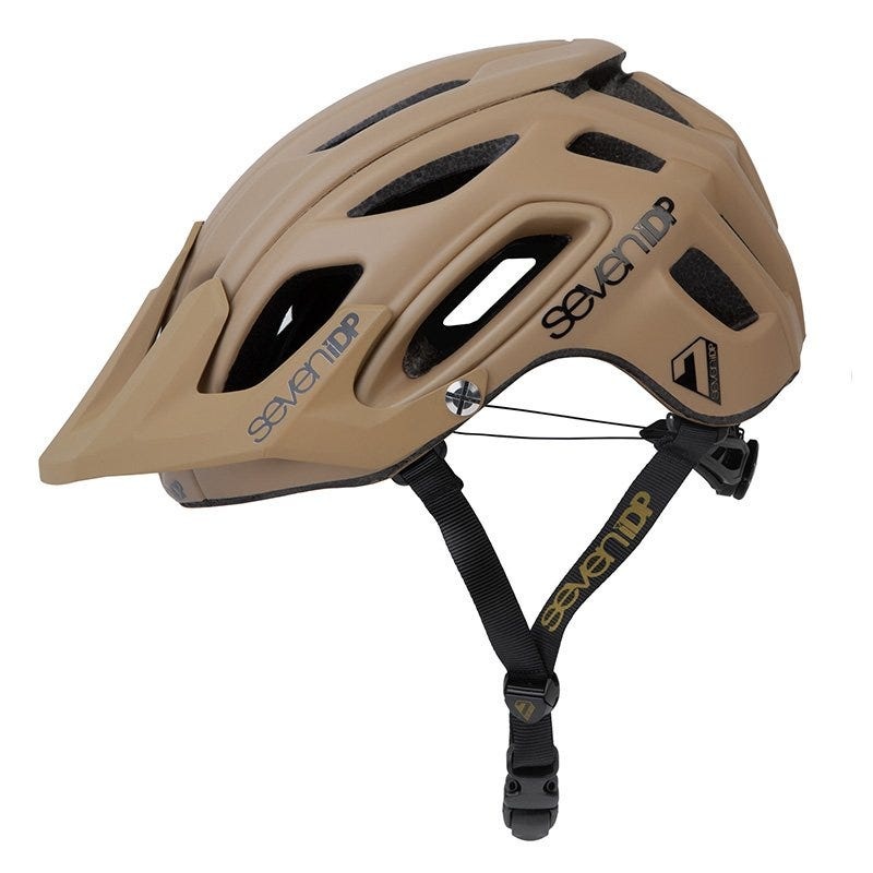 Seven iDP M2 BOA Helmet Sand