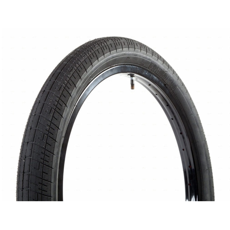S & M Speedball Tyre Black