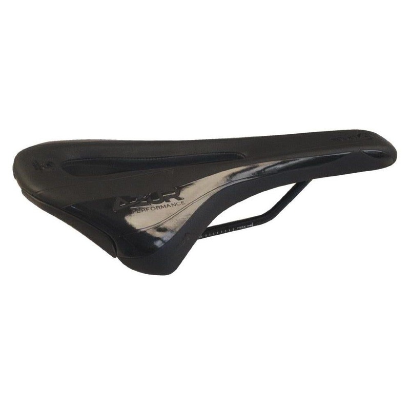 Azur Performance Skud Black Saddle