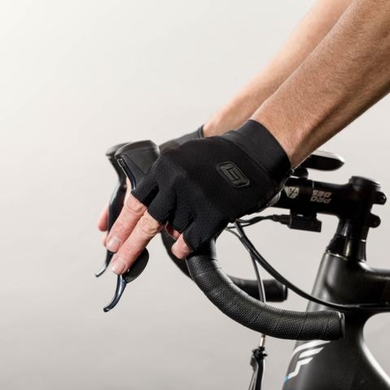 Bellwether Pursuit Glove Black
