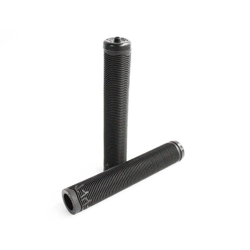 Cult Ricany Grips Black
