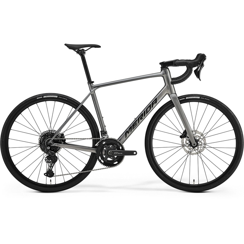 Merida Scultura Endurance 300 Road Bike Gunmetal Grey/Black