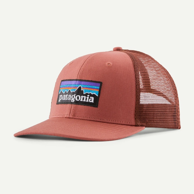 Patagonia P-6 Logo Trucker cap - Red