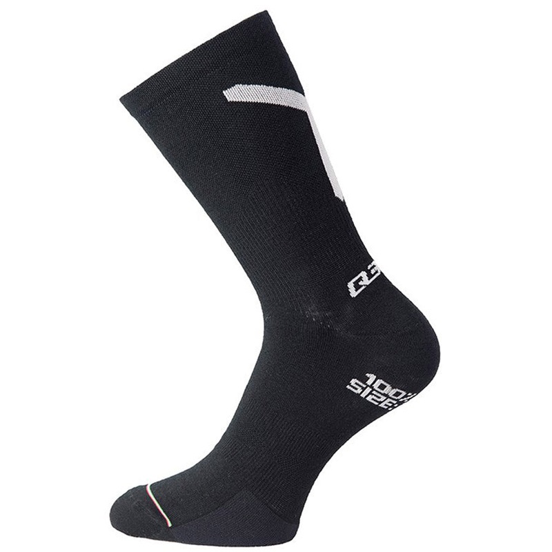 Q36.5 Plus You Socks - Black