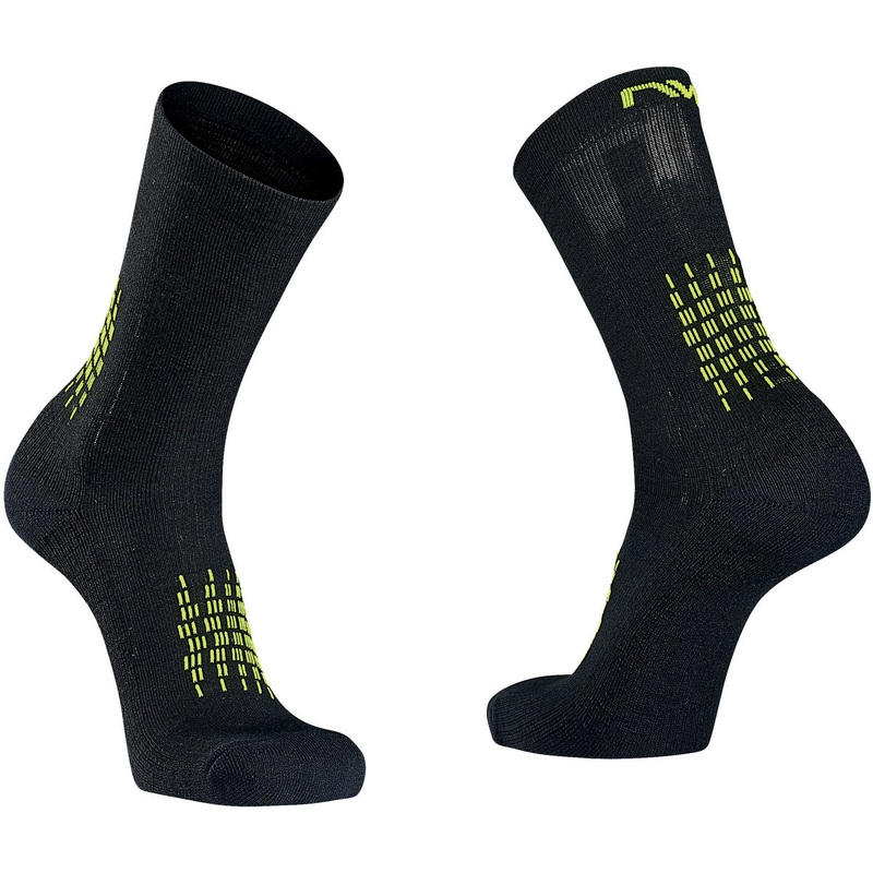 Northwave Fast Winter High socks - Black yellow
