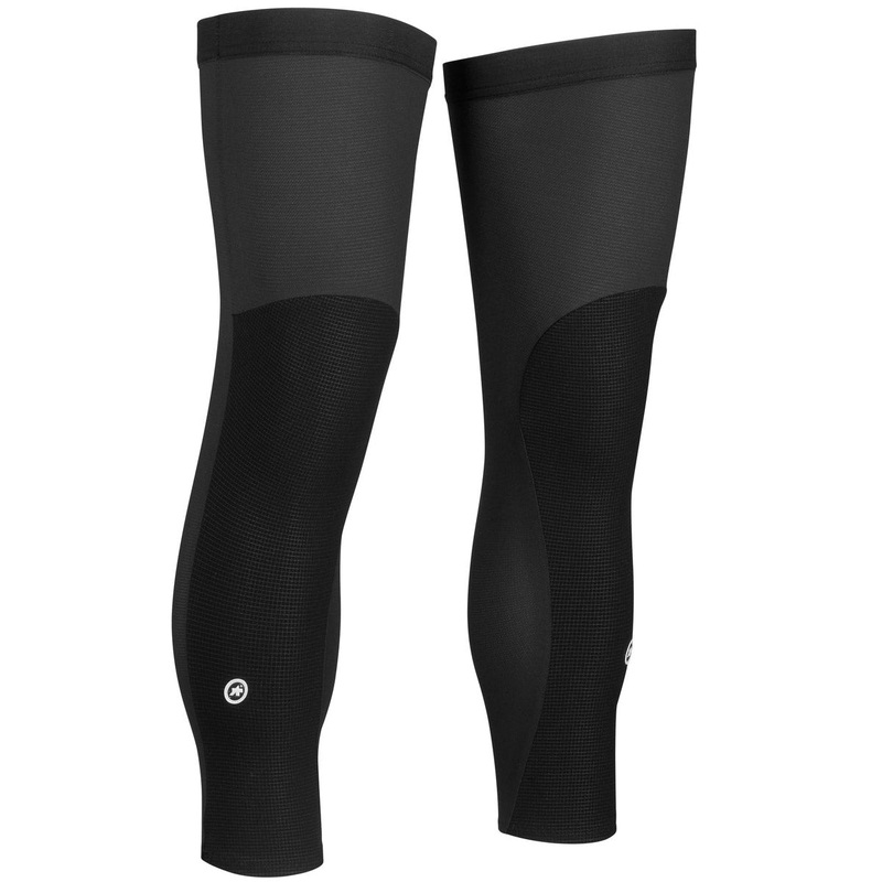 Assos TRAIL Knee Protectors - Black