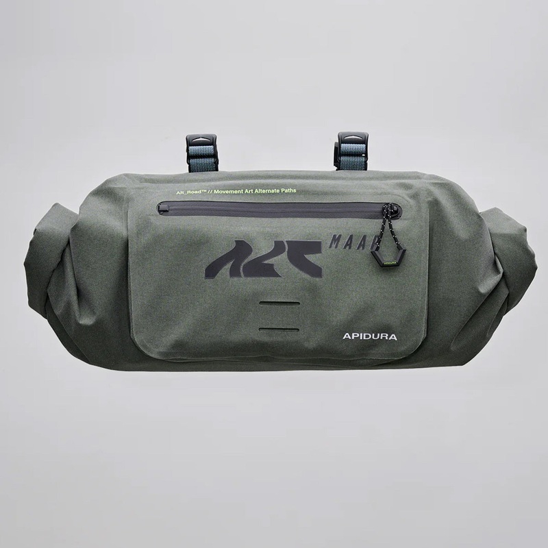 MAAP x Apidura Handlebar Bag - Green